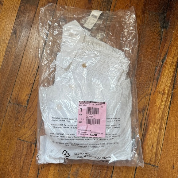 J Crew Caitlin Smocked button up shirt in cotton voile blend size M - Picture 4 of 4